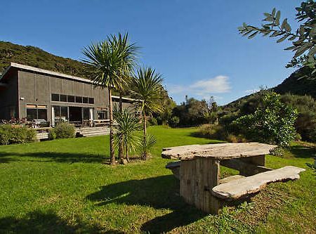 Piha Beachstay Accommodation Extérieur photo