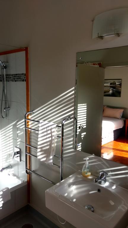Piha Beachstay Accommodation Extérieur photo