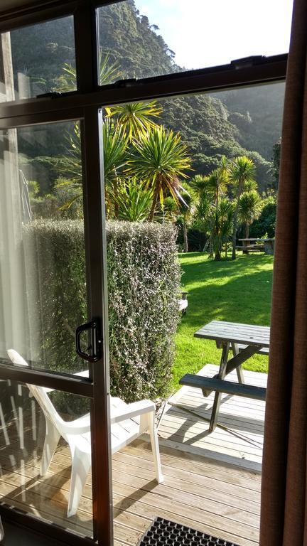 Piha Beachstay Accommodation Extérieur photo